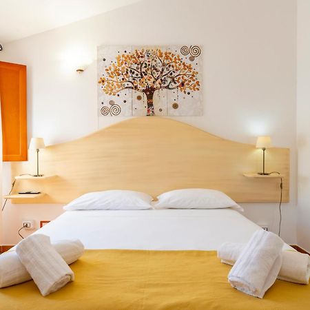 Hotel Marie Claire Lanusei Ngoại thất bức ảnh