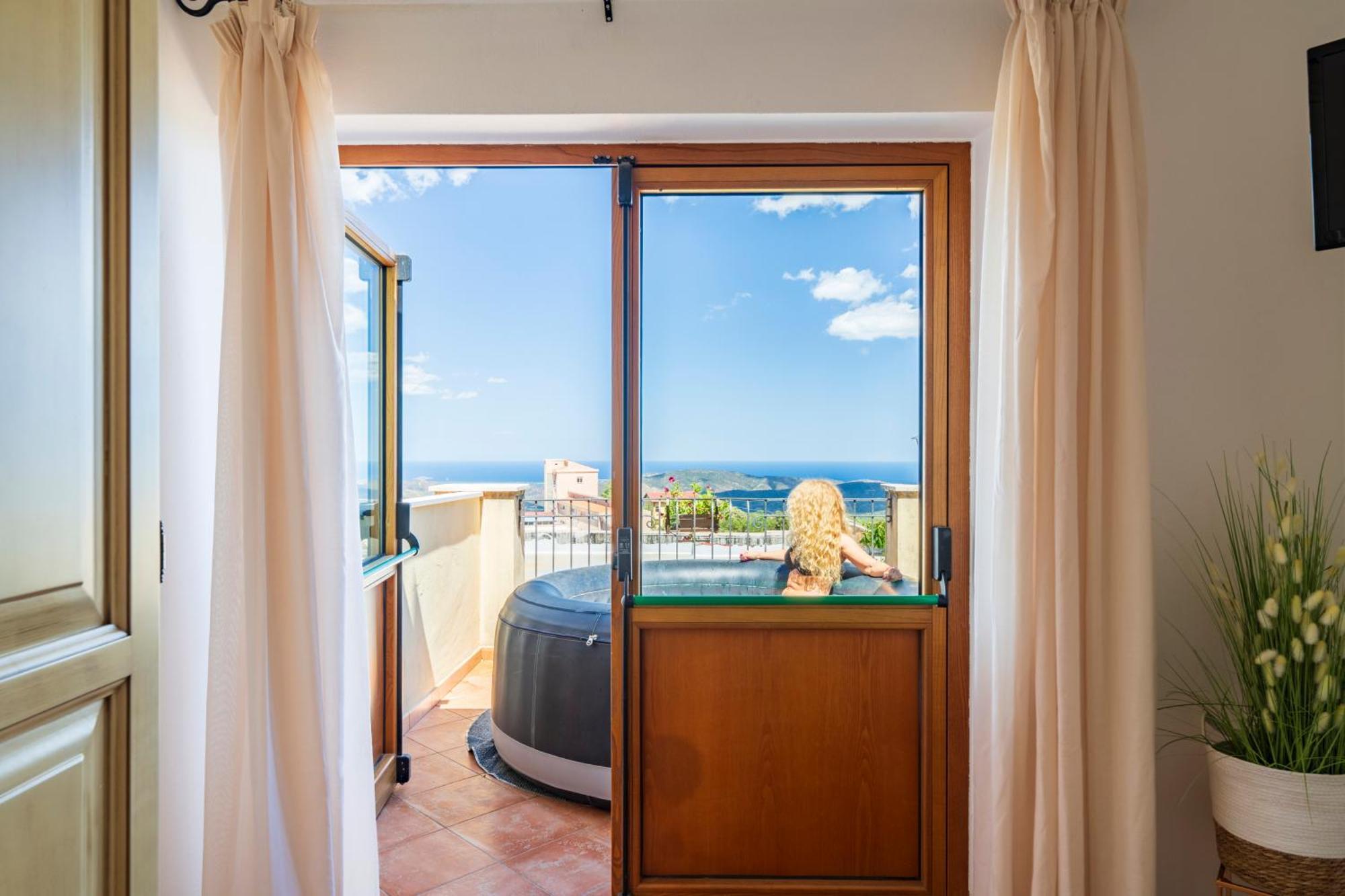 Hotel Marie Claire Lanusei Ngoại thất bức ảnh